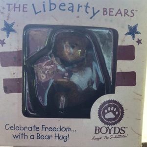 Boyd’s bears support our Troops figurine